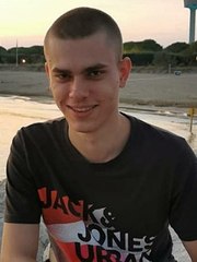 fabian-dorok-180x240