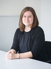 sobania-kim-20240124-180x240